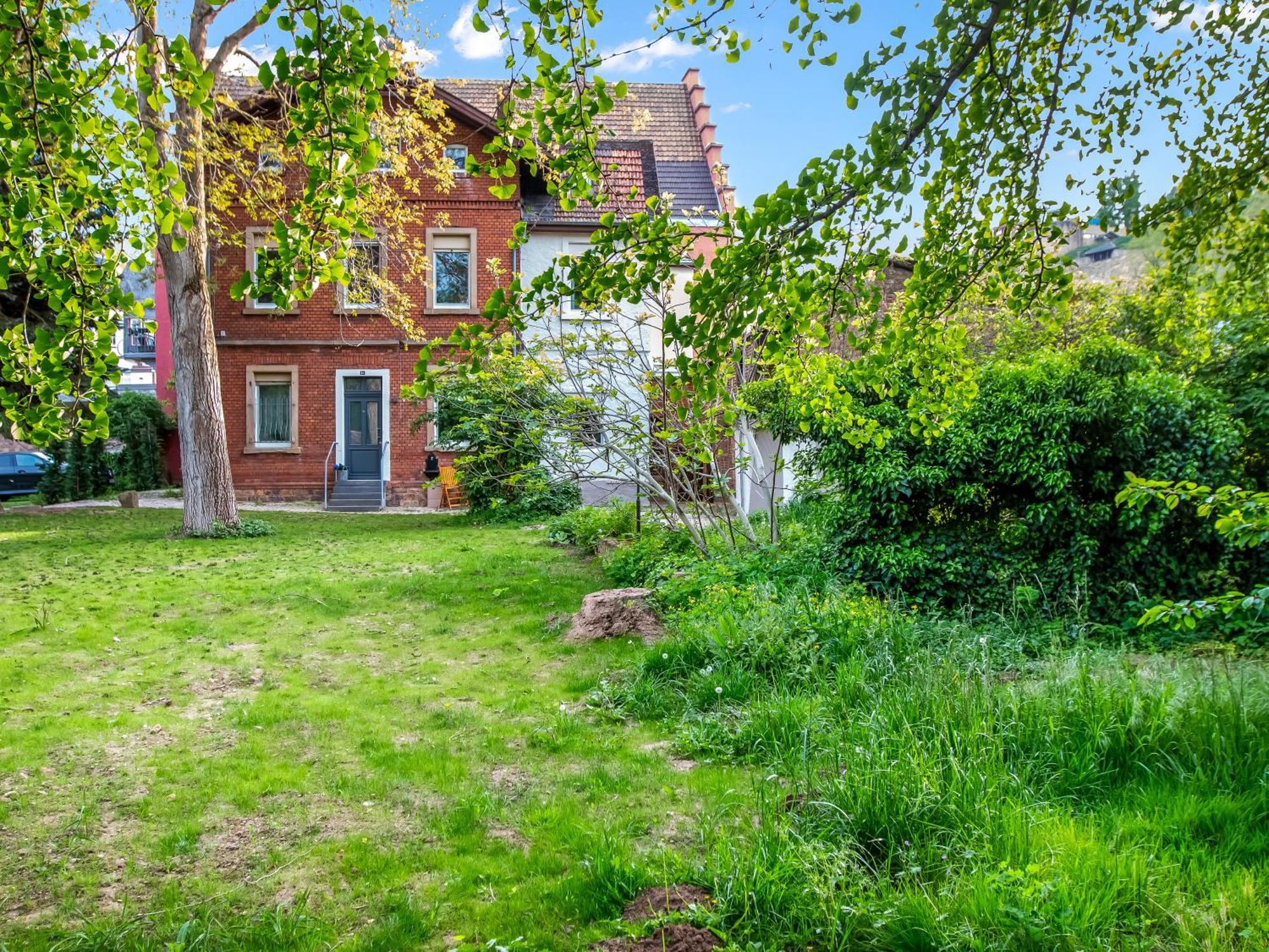 Altstadt Apartment Am Wasser Mit Parkplatz Und Riesigem Garten Bad Kreuznach Ngoại thất bức ảnh